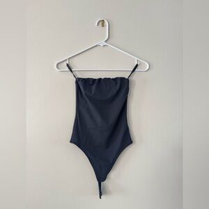 Aritzia Babaton Contour Bodysuit Tube-Top